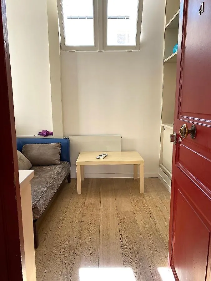 Renovated 1Br Next To The Eiffel Tower